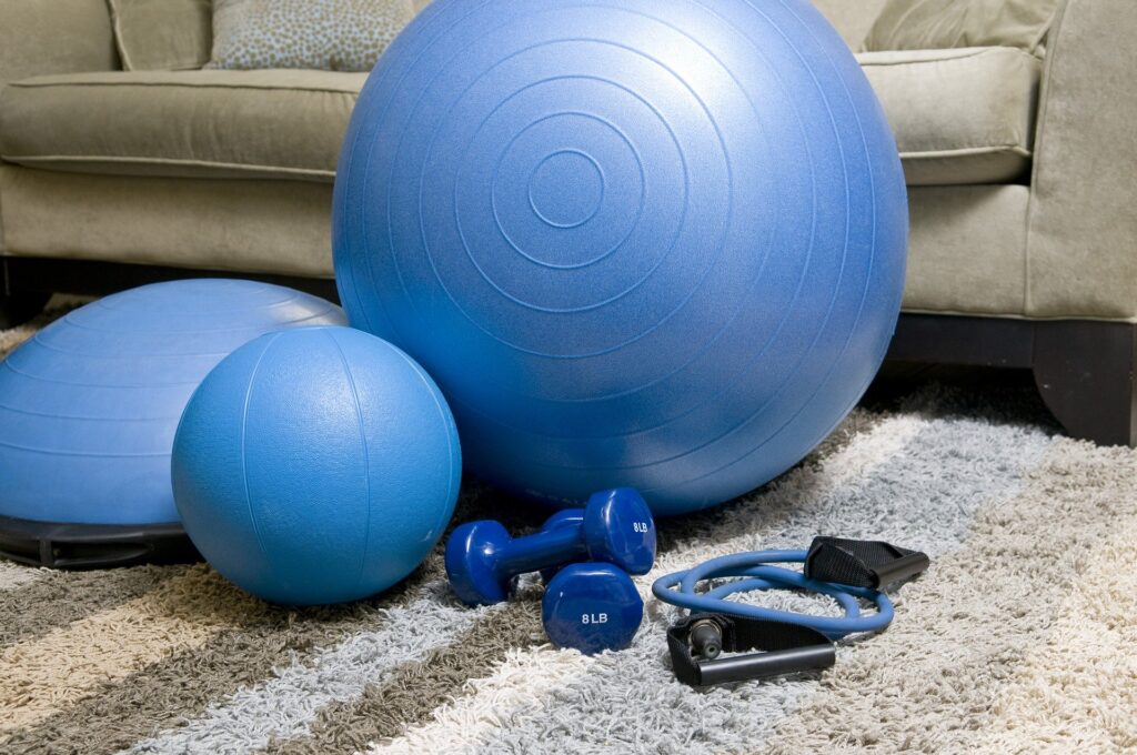 how-fitness-equipment-for-staying-healthy-at-home
