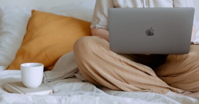 Advantages-and-Challenges-of-E-learning-Study