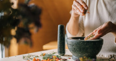 mixing spices in mortar and pestle